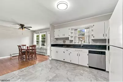 3 Meadow Brook Rd, Raritan Township, NJ 08822 - Photo 7
