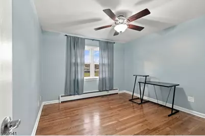 3 Meadow Brook Rd, Raritan Township, NJ 08822 - Photo 17