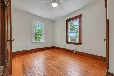370 Sicomac Ave, Wyckoff Township, NJ 07481 - Photo 17