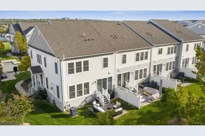 22 Aspen Dr, Cedar Grove Twp., NJ 07009 - Photo 29
