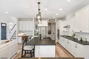 22 Aspen Dr, Cedar Grove Twp., NJ 07009 - Photo 11