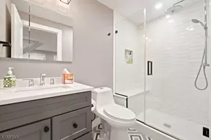 4 Tremont Terrace, Livingston, NJ 07039 - Photo 37
