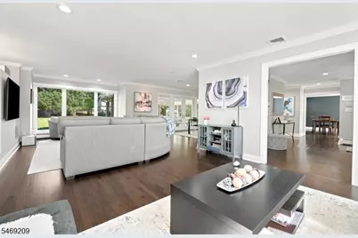 4 Tremont Ter, Livingston, NJ 07039 - Photo 9