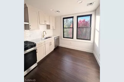 235 Elmwood Avenue, Unit #3, Maplewood, NJ 07040 - Photo 11