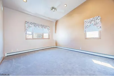 214 Newark Ave #2, Lyndhurst Township, NJ 07071 - Photo 11