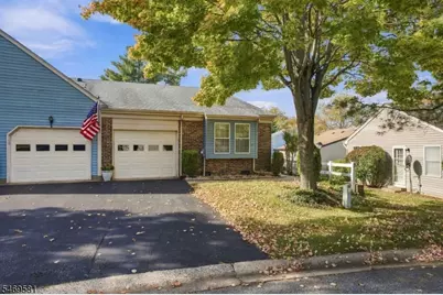 2A John Adams Ct, Monroe Township, NJ 08831 - Photo 3