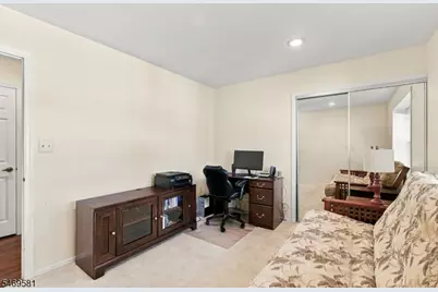 2A John Adams Ct, Monroe Township, NJ 08831 - Photo 33