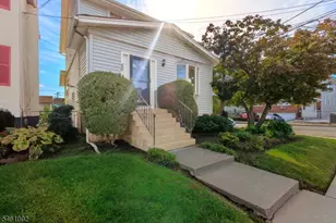 50 Elmwood Terr, Irvington, NJ 07111 - Photo 3