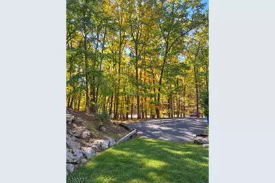 758 W Shore Trl, Byram Township, NJ 07871 - Photo 9