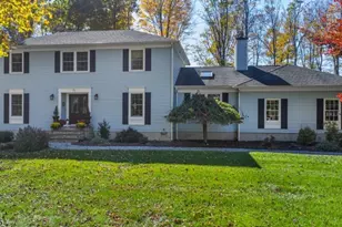 21 Powhatatan Way, Mount Olive, NJ 07840 - Photo 1