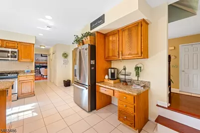 21 Powhatatan Way, Mount Olive, NJ 07840 - Photo 29