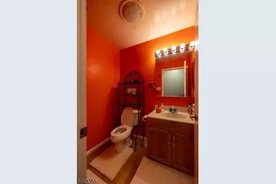 375 Ellison St, Paterson, NJ 07501 - Photo 21