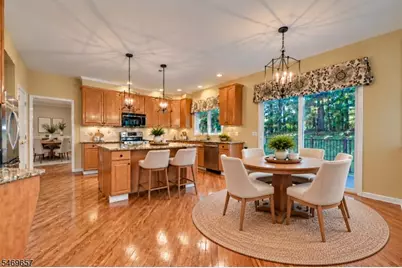 47 Wyckoff Dr, Union Township, NJ 08867 - Photo 5