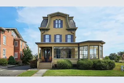 152 Main St, Flemington, NJ 08822 - Photo 3