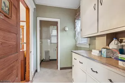 37 Gould Pl, Caldwell, NJ 07006 - Photo 15