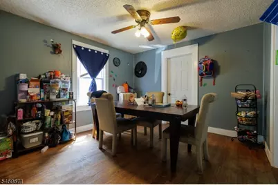 427 Robins St, Roselle, NJ 07203 - Photo 11