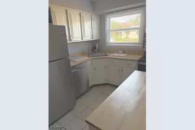 18 Deanna Dr Unit 35, Hillsborough Township, NJ 08844 - Photo 7