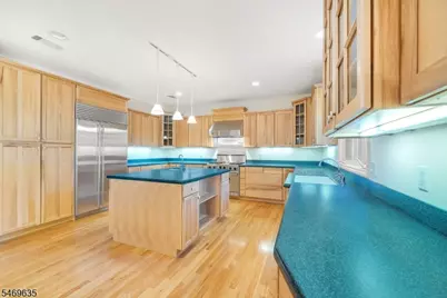 32 Perona Rd, Andover Township, NJ 07821 - Photo 11