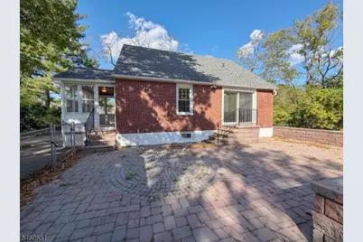 98 Troy Rd, East Hanover Township, NJ 07936 - Photo 3