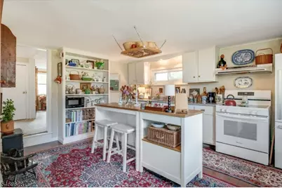 108 Bartley Rd, Washington Township, NJ 07853 - Photo 9