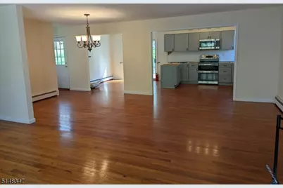 6 W Windy Bush Ln, Sparta Township, NJ 07871 - Photo 7