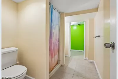 163 Maple St, West Orange Township, NJ 07052 - Photo 37