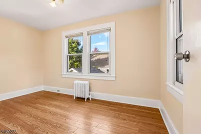 163 Maple St, West Orange Township, NJ 07052 - Photo 23