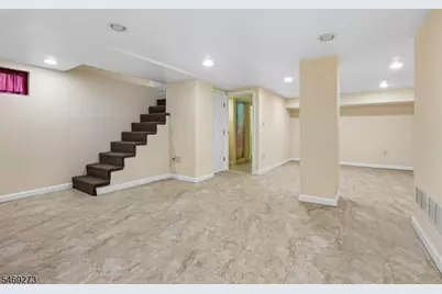 163 Maple St, West Orange Township, NJ 07052 - Photo 33