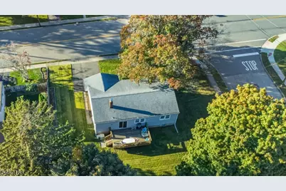 912 Colfax Ave, Pompton Lakes, NJ 07442 - Photo 29