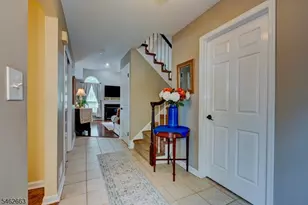 275 Morning Glory Ct, Readington, NJ 08889 - Photo 29