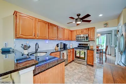 275 Morning Glory Ct, Readington, NJ 08889 - Photo 15