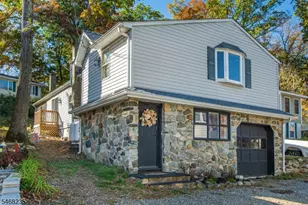 14 Weaver House Cove Rd, Byram Township, NJ 07821 - Photo 1