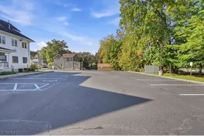 66 E Main St, Little Falls Township, NJ 07424 - Photo 5