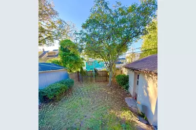 361 Halsted St, East Orange, NJ 07018 - Photo 19