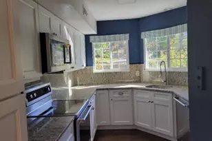 58 Bentley Ct, Bedminster Township, NJ 07921 - Photo 5