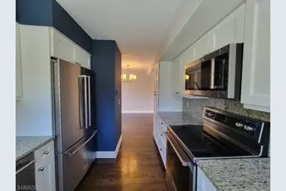 58 Bentley Ct, Bedminster Township, NJ 07921 - Photo 7