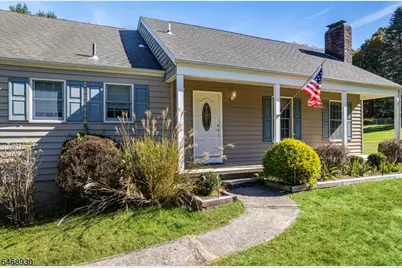 88 Old Farmers Rd, Washington Township, NJ 07853 - Photo 35