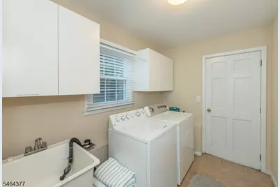 34 Reston Rd, Wayne, NJ 07470 - Photo 23