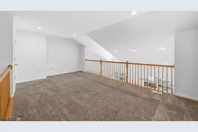 261 Riverwalk Way, Clifton, NJ 07014 - Photo 23