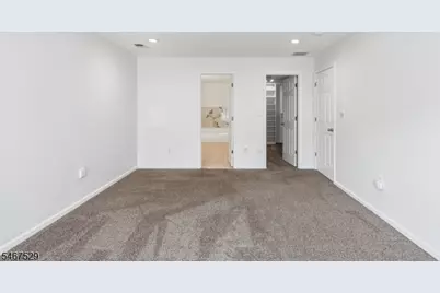 261 Riverwalk Way, Clifton, NJ 07014 - Photo 33
