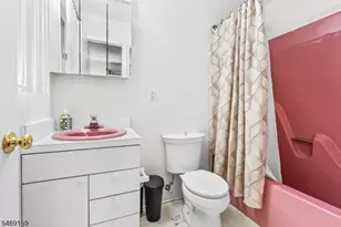 58 Hilltop Terrace, Bloomingdale, NJ 07403 - Photo 21