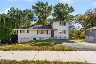 58 Hilltop Terrace, Bloomingdale, NJ 07403 - Photo 1