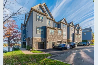508 Mariners Pt, Hopatcong, NJ 07843 - Photo 1