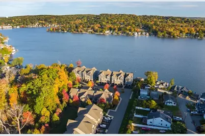 508 Mariners Pt, Hopatcong, NJ 07843 - Photo 9