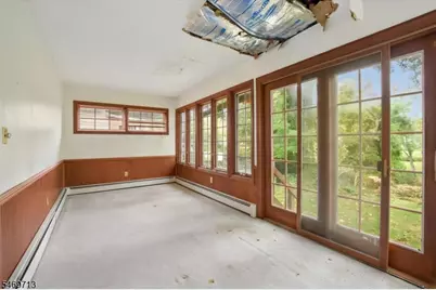 418 Chain O Hills Rd, Woodbridge Township, NJ 07067 - Photo 13