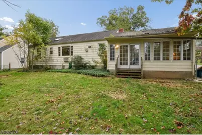 418 Chain O Hills Rd, Woodbridge Township, NJ 07067 - Photo 3