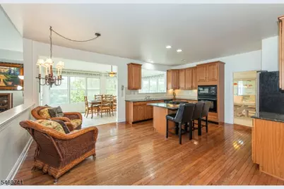 14 Vista Dr, Mount Olive, NJ 07836 - Photo 7