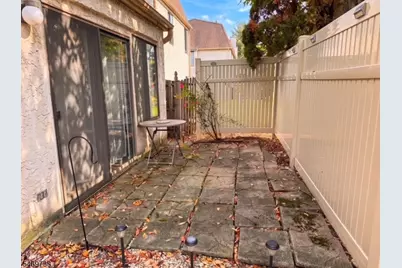 71 Park Gate Dr, Edison, NJ 08820 - Photo 17
