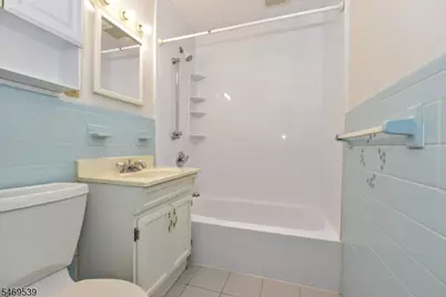 44 Ekings Ave, Hawthorne, NJ 07506 - Photo 13