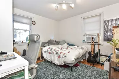 44 Ekings Ave, Hawthorne, NJ 07506 - Photo 23